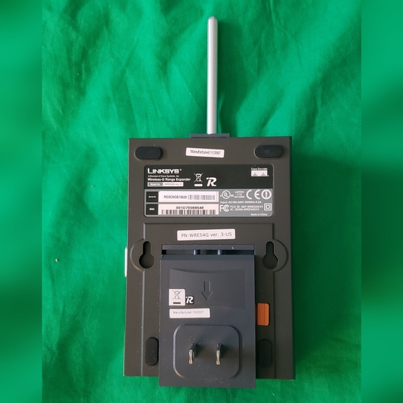 Linksys Wireless-G Range Expander - Picture 2 of 5